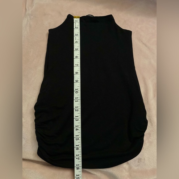 Forever 21 Black, Dressy Ruched Crop Tank - Size M - Picture 4 of 5